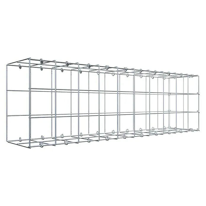 Gabiona Gabione Typ 2 - Zum Anbau in der Länge, 100 x 20 x 30 cm, Stahl, Maschenbreite: 100 mm, Maschenhöhe: 100 mm, C-Ring - Das Bild zeigt eine lange, rechteckige Kabeltrasse aus glänzendem Metall. Das Produkt ist für die sichere Führung und Organisation von Kabeln konzipiert.