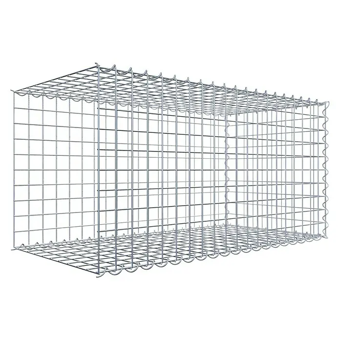 Gabiona Gabione Typ 2 - Zum Anbau in der Länge, 100 x 50 x 50 cm, Stahl, Maschenbreite: 50 mm, Maschenhöhe: 50 mm, Spirale - Ein rechteckiger Gabionenkorb aus silbernem Drahtgitter. Der Korb ist leer und steht vor einem schwarzen Hintergrund.