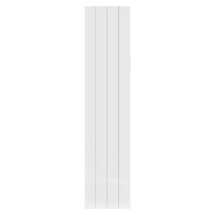 HJM Emisor térmico Vertical AVA - 1.000 W, Blanco, 7,5 x 33,5 x 150 cm, Cerámico - Vista de un panel de radiador blanco con nervaduras verticales, que ofrece una estética moderna y limpia para el aparato de calefacción.