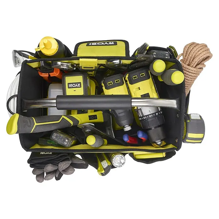 Ryobi Werkzeugtasche RSSSOT1 S - Größe: S, Polyester - Die Ryobi Werkzeugtasche ist vollgepackt mit Werkzeugen, darunter Bohrmaschinen, Hämmer und Schraubendreher. Praktisch für jeden Heimwerker.
