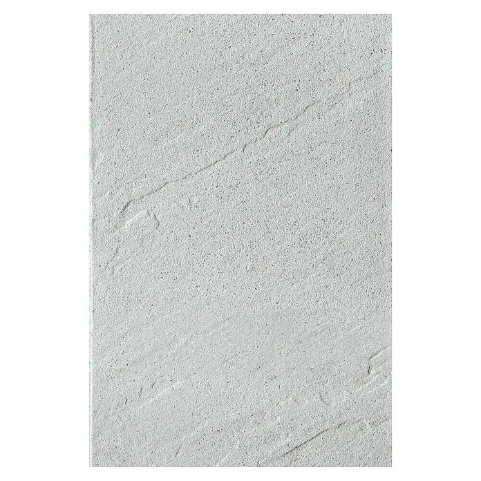 Terrassenplatte Wild Stone - 60 x 40 x 4 cm, Perla, Beton - Abstraktes Bild einer hellgrauen, strukturierten Steinoberfläche, ideal als neutraler Hintergrund oder zur Darstellung von Texturen.