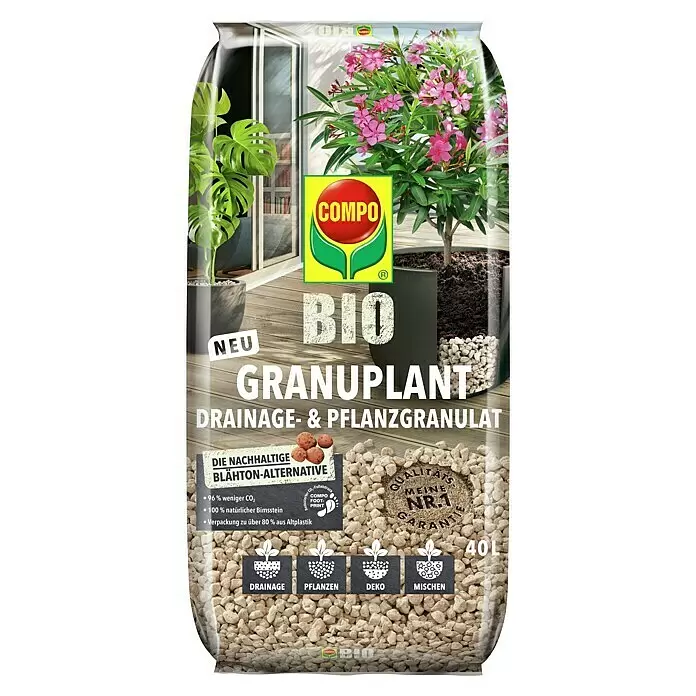 Compo Bio Pflanzgranulat Granuplant® - 40 l - Sack COMPO BIO GRANUPLANT hellbeige Bimsgranulate (40L) für Drainage, Pflanzung und Dekoration, gezeigt mit Topfpflanzen.