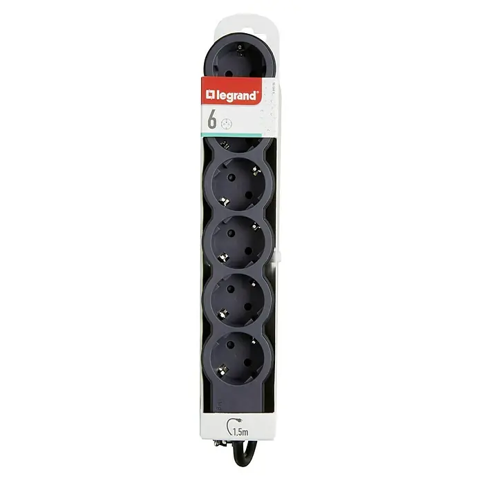 Legrand Base de enchufe múltiple Standard - Negro, Longitud del cable: 1,5 m, 6 ud. - Imagen de una regleta Legrand con 6 enchufes y un cable de 1,5 m. Ideal para uso en la casa o la oficina.