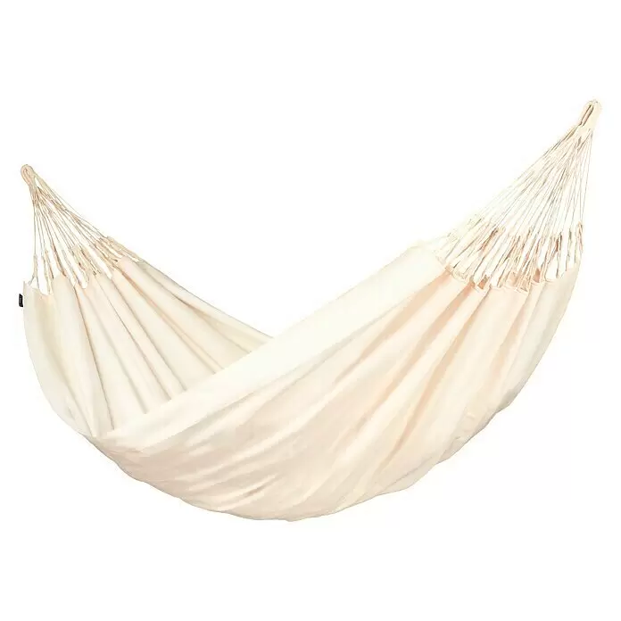La Siesta Hängematte Brisa Kingsize - L x B: 400 x 180 cm, Vanilla - Cremefarbene Stoffhängematte mit geflochtenen Seilenden, die locker hängt.