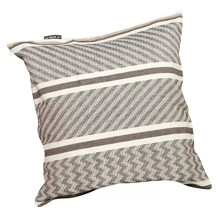 La Siesta Kissenhülle Cariño - Zebra, L x B: 50 x 50 cm, Baumwolle - Kissen mit gewebtem braun-weißem Streifen- und Zickzackmuster.