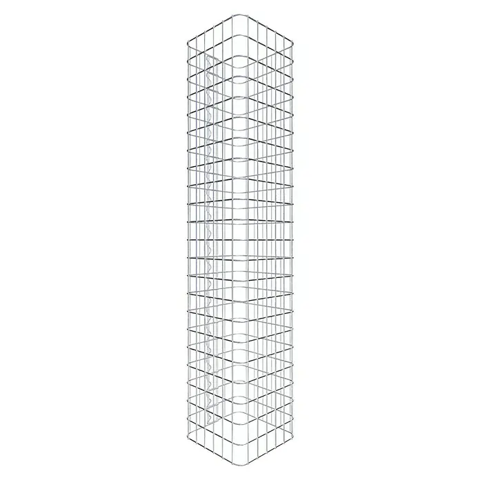 Gabiona Gabionensäule - 32 x 32 x 110 cm, Stahl, Maschenbreite: 50 mm, Maschenhöhe: 50 mm - Aufnahme eines Gerüsts, das ein Gebäude im Bau oder eine Struktur zur Inspektion oder Wartung darstellt.