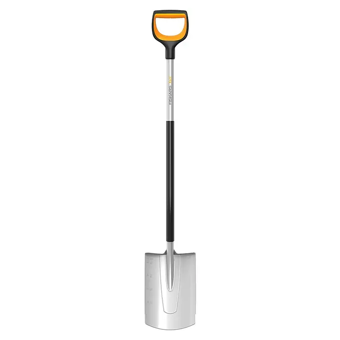 Fiskars Xact Gärtnerspaten - Arbeitsbreite: 19,2 cm, Blattform: Rund, Länge: 1,2 m - Fiskars Spaten mit D-Griff, ideal für Gartenarbeiten und zum Umgraben von Böden. Robust und langlebig.