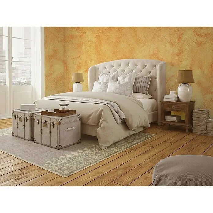Osaka Pintura para efectos decorativos Arena - 5 l, Naranja, Mate - Elegante dormitorio con una lujosa cama capitoné que combina confort y estilo. Cofres de estilo vintage que complementan el ambiente perfectamente.