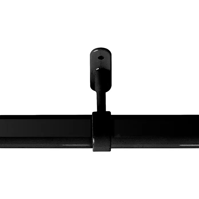 Soporte de barra para ropa central - Largo: 4,9 cm, Plástico, Negro, 1 ud. - Primer plano de una viga en T de metal negro, que muestra una estética robusta e industrial. Ideal para proyectos de construcción y arquitectura.