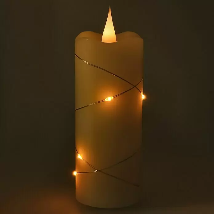 Konstsmide LED-Echtwachskerze - Ø x H: 5 x 12,7 cm, Creme - Anwendungsbeispiel