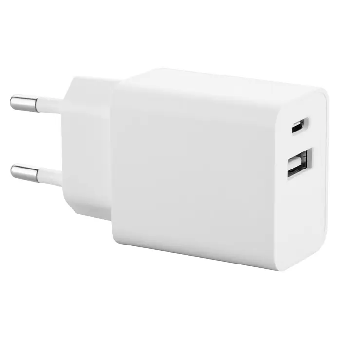 BAUHAUS USB-Ladegerät Quick Charger - 2-fach, Weiß, USB-A-Buchse, USB-C-Buchse - Ein weißes USB-Ladegerät mit Typ-C- und USB-A-Anschlüssen zum Aufladen von Mobilgeräten. Es verfügt über einen EU-Stecker für Steckdosen.