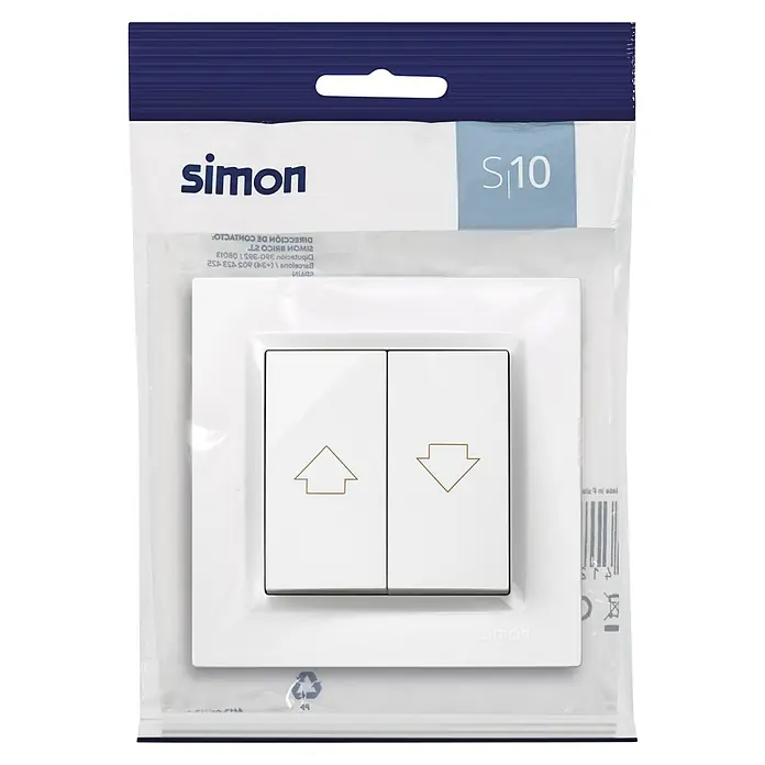 Simon 10 Tecla de control de persiana - Blanco, Montaje en superficie, 10 A - Primer plano de un interruptor de persiana Simon S10 en su embalaje original.