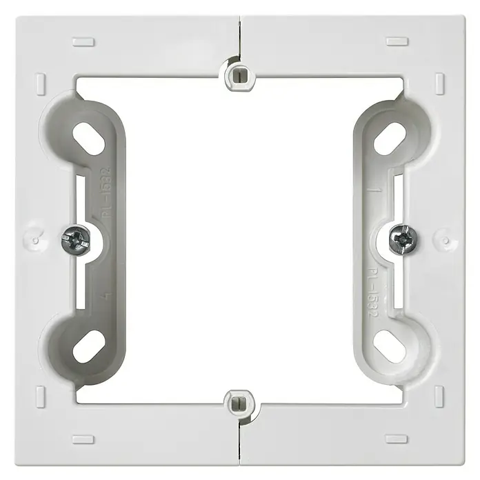 Simon 10 Caja de superficie - 4 x 8,4 x 8,4 cm, Colocar, Blanco - Primer plano de un marco de montaje blanco, que encierra una abertura rectangular y fijado con tornillos.