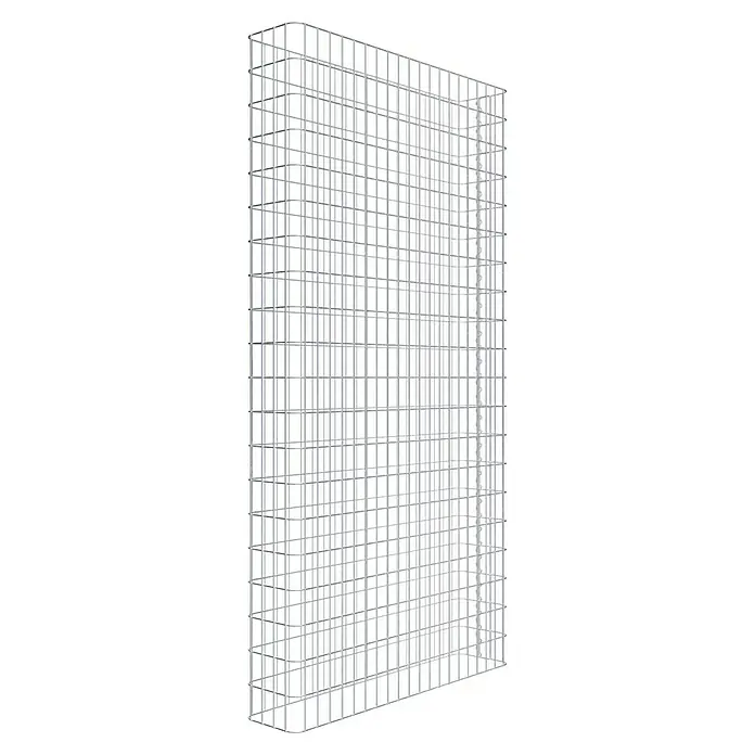 Gabiona Gabione - 102 x 22 x 200 cm, Stahl, Maschenbreite: 50 mm, Maschenhöhe: 100 mm - 3D-Ansicht einer silbernen Drahtgitterwand. Das Gitter ist feinmaschig und wirkt sehr stabil und modern. Ideal für industrielle Anwendungen.