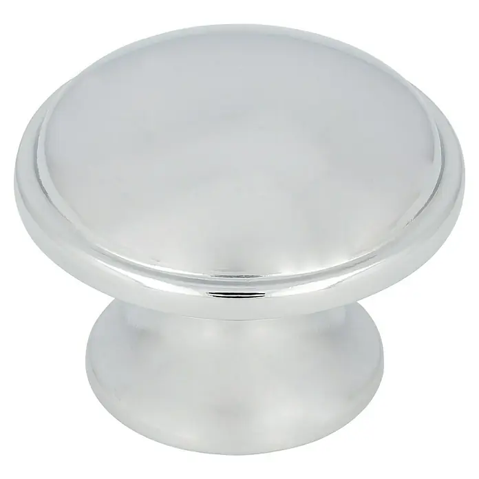 Möbelknopf - Typ Möbelgriff: Knopf, Verchromt, Durchmesser: 28 mm - Nahaufnahme eines runden, glänzenden Chrom-Möbelknopfes auf schwarzem Hintergrund. Ideal für Schubladen oder Schränke.