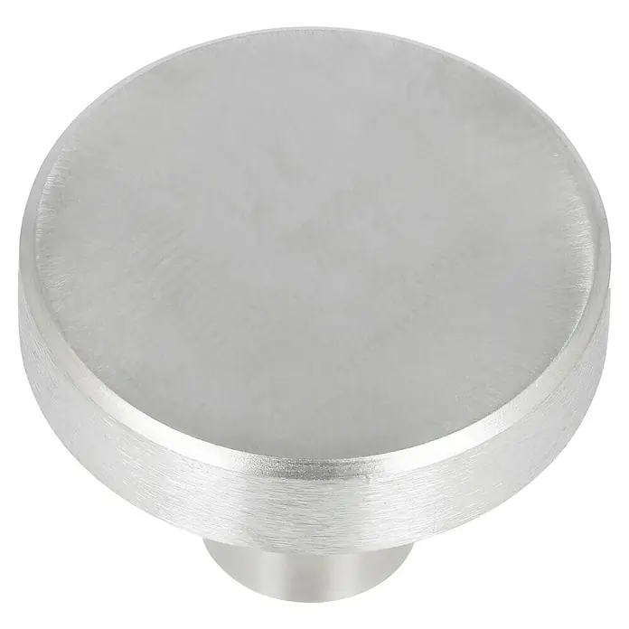 Häfele Pomo para muebles - Tipo de tirador del mueble: Botón, Diámetro: 32 mm - Primer plano de un tirador redondo de metal cepillado para muebles, ideal para cajones o armarios.