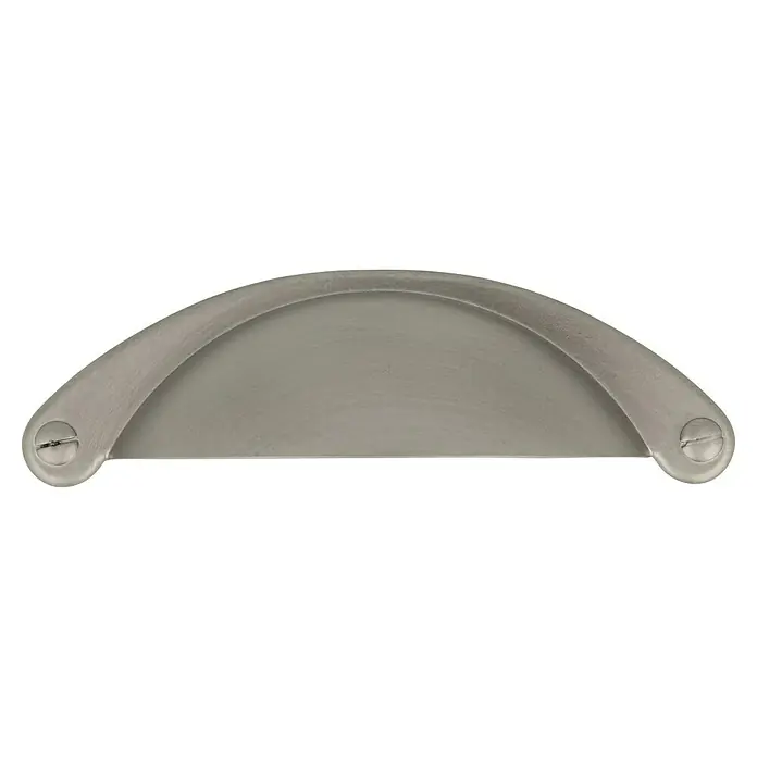 Möbelgriff - Typ Möbelgriff: Muschel, Sonstige, Vernickelt, Höhe: 30 mm - Nahaufnahme einer bogenförmigen, mattsilbernen Schrankgriff-Mulde mit Schrauben an den Enden. Ideal für Schubladen und Schränke.