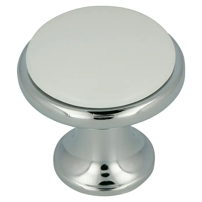 Häfele Pomo para muebles - Tipo de tirador del mueble: Botón, Ø x Al: 34 x 27 mm, Cromado - Primer plano de un elegante pomo de armario redondo con base cromada pulida y parte superior blanca.