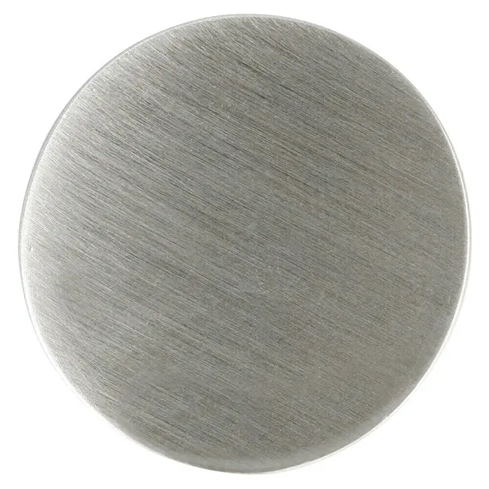 Möbelknopf - Typ Möbelgriff: Knopf, Ø x H: 18 x 21 mm, Sonstige, Vernickelt - Kreisförmige gebürstete Metalloberfläche. Ideal für Hintergründe oder Texturen, die eine robuste, industrielle Ästhetik erfordern.