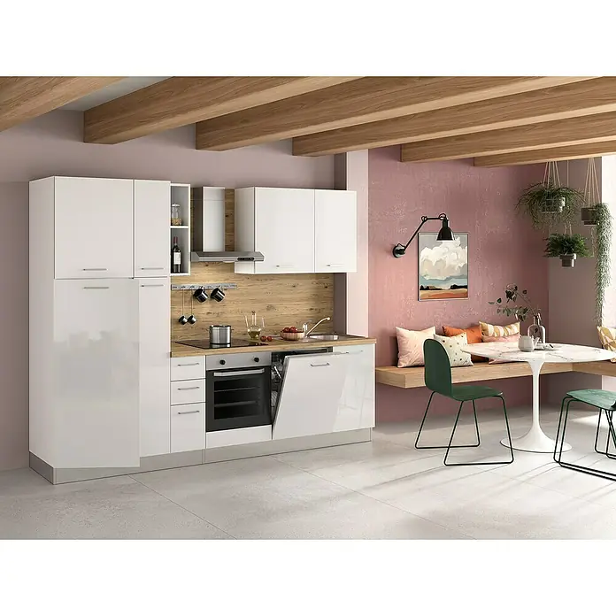 Marinelli Cucine Vormontierte Küchenzeile Irene - Breite: 285 cm, Weiß, Mit Elektrogeräten - Modernes Küchendesign mit weißen Schränken, Holzarbeitsplatten und integrierten Geräten für eine stilvolle und funktionale Küche.