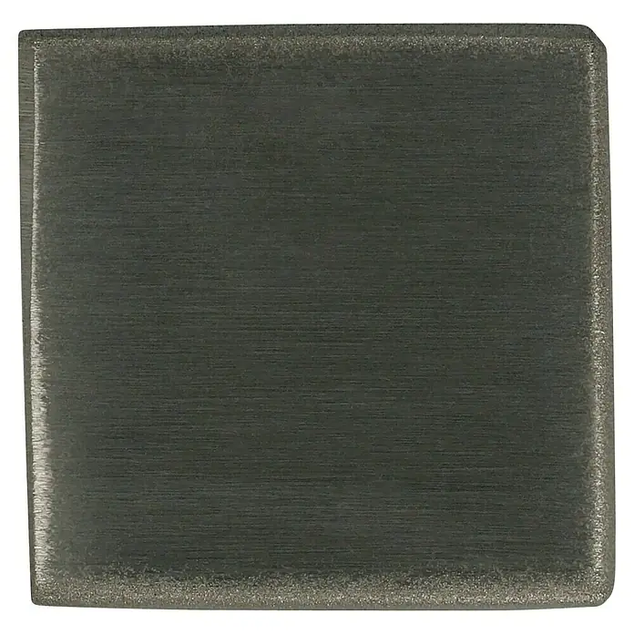 Häfele Möbelknopf - Typ Möbelgriff: Knopf, Sonstige, Sonstige, L x B x H: 16 x 25 x 12 mm - Quadratischer Stoffmuster-Chip in einem dunklen Grauton mit einer subtilen Textur, ideal für Innenarchitektur und Möbeldesign.