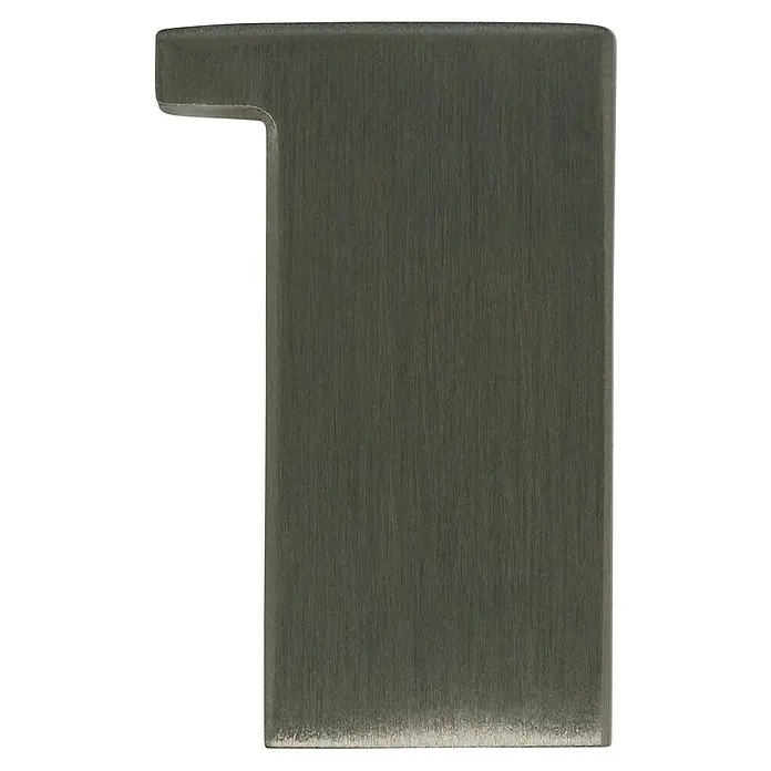 Häfele Möbelknopf - Typ Möbelgriff: Knopf, Sonstige, Sonstige, L x B x H: 16 x 25 x 12 mm - Nahaufnahme eines gebürsteten Metallgriffs mit einem modernen, kantigen Design, perfekt für Schränke oder Schubladen.