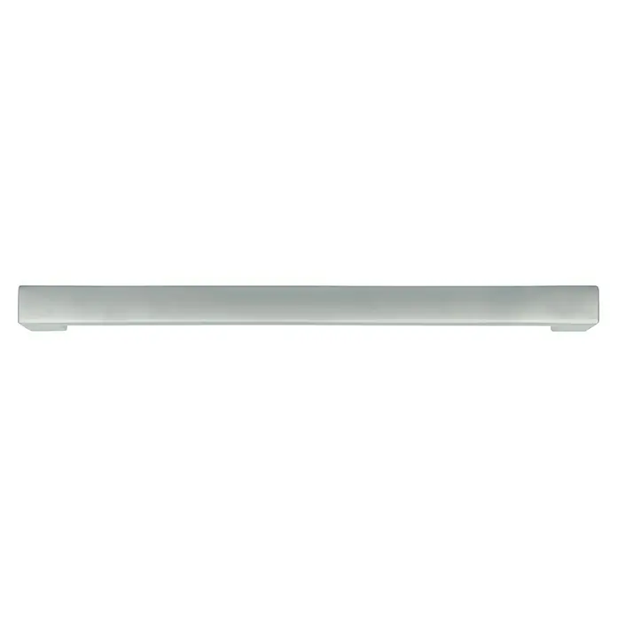 Häfele Tirador para muebles - Tipo de tirador del mueble: Estribo, L x An x Al: 138 x 10 x 32 mm, Otros, Cromado - Un primer plano que muestra un parachoques de coche plateado, elegante y minimalista, combinando diseño y funcionalidad.
