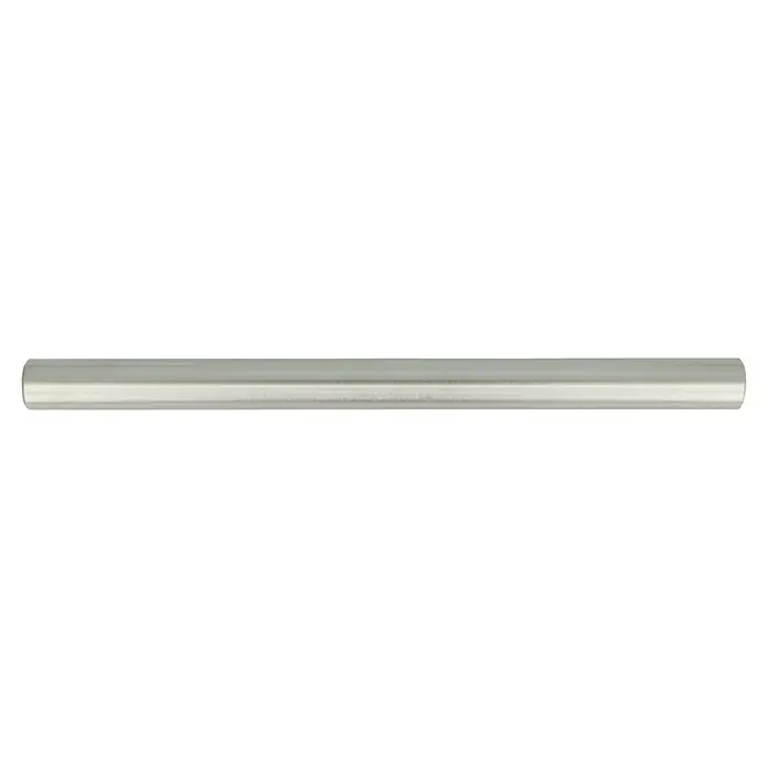 Häfele Tirador para muebles - Tipo de tirador del mueble: Barra, Acero, Niquelado, Distancia entre orificios: 128 mm - Primer plano de un cilindro de acero inoxidable que muestra reflejos sutiles y una textura fina y lisa.
