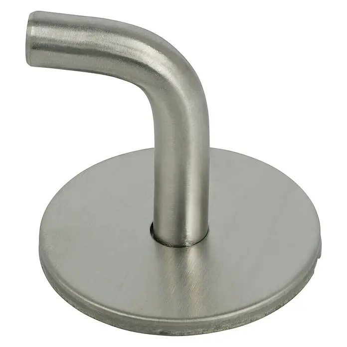 Häfele Escarpia roscada - Acero inoxidable - Primer plano de una manija de puerta redonda de acero inoxidable cepillado contra un fondo negro. La manija minimalista tiene una forma curva.