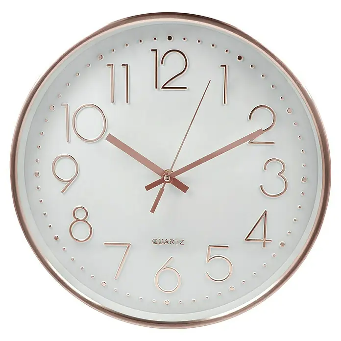 Wanduhr Lille - Durchmesser: 30 cm, Weiß/Rosé - Eine elegante Wanduhr mit roségoldenen Akzenten und klarem Zifferblatt. Präzise Zeitanzeige kombiniert mit modernem Design für jeden Raum.