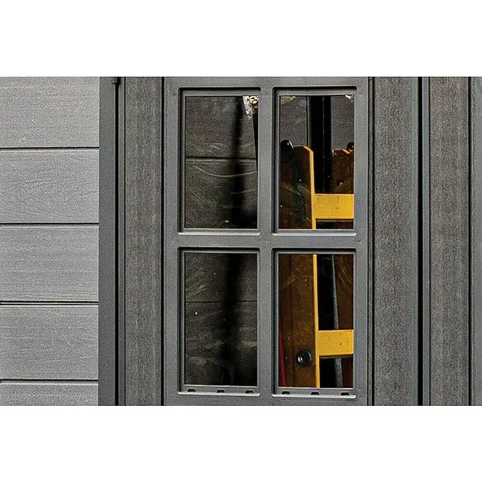 Keter Gerätehaus Newton 7511 - Außenmaß inkl. Dachüberstand (B x T): 228 x 350 cm, Kunststoff, Schiefergrau, 7,98 m² - Nahaufnahme eines Fensters mit Fensterrahmen und Fensterglas und gelben Gegenständen im Hintergrund.