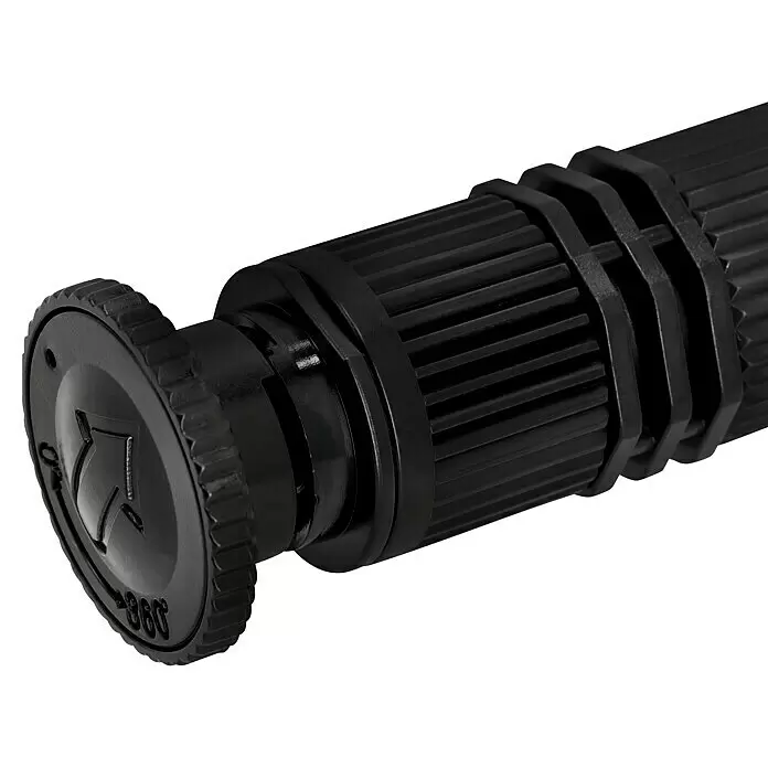 Neptun Kreisregner Set - 7 -tlg., Beregnungssektor: 5 ° - 360 ° - Schwarzer Bewässerungssprinklerrotor mit geripptem Gehäuse und zahnradähnlicher Oberseite, mit Richtungssymbol und "360"-Text.
