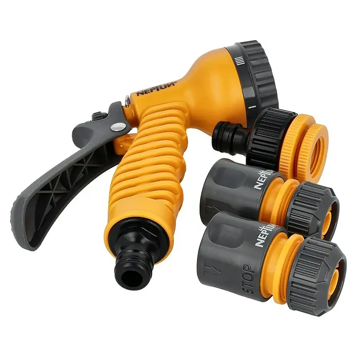 Neptun Brausen-Set - 4 -tlg. - Ein gelber Gartenschlauchsprühkopf mit grauem Griff und schwarzen Anschlüssen. Für verschiedene Sprühmuster.