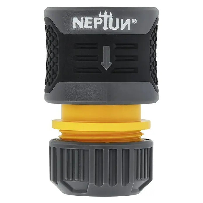 Neptun Schlauchkupplung - ½″, Ohne Wasserstopp - Nahaufnahme einer NEPTUN-Gartenschlauchkupplung in Grau, Schwarz und Gelb, die für eine sichere und zuverlässige Verbindung sorgt.