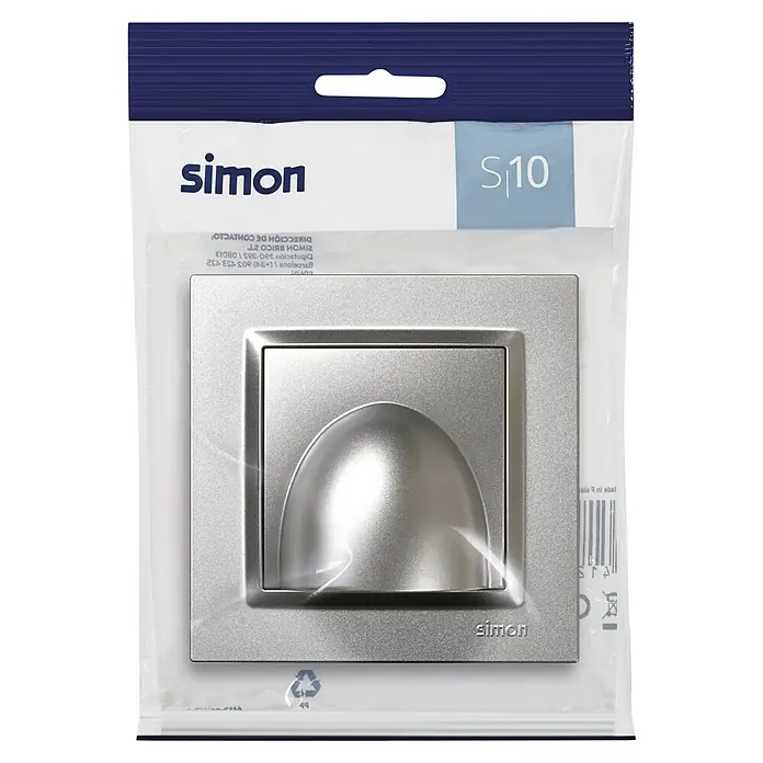 Simon 10 Tapacables salida cables - Plástico, Aluminio - Primer plano de un interruptor de luz Simon S10 en plata, empaquetado con una etiqueta azul.