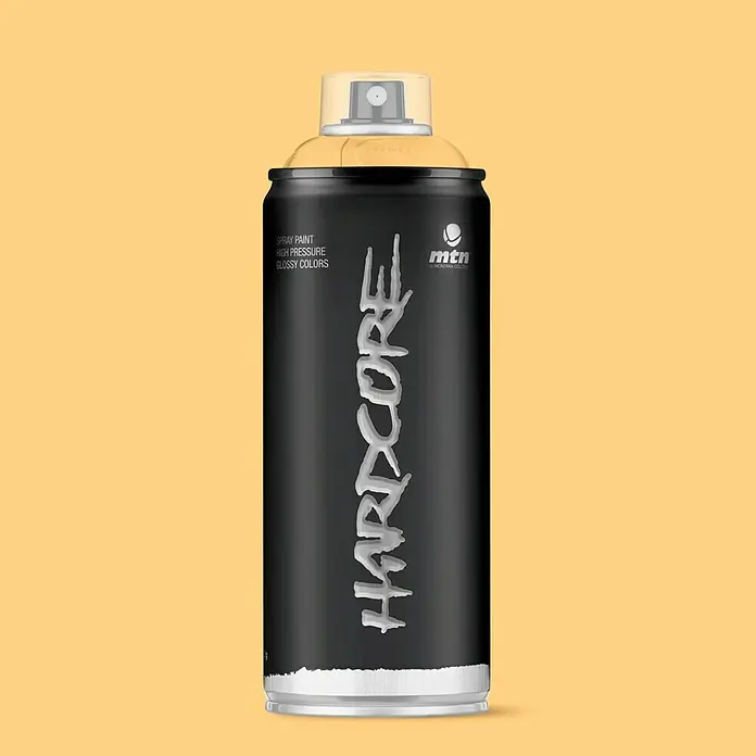 mtn Pintura decorativa en spray Hardcore - Amarillo atacama, Brillante, 400 ml - Bote de spray negro Montana MTN Hardcore con letras plateadas y tapa transparente sobre un fondo naranja.