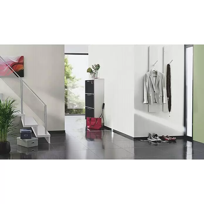Rasch Wallton Vliestapete Glasfaser-Optik - Weiß, Uni, 10,05 x 0,53 m, Wabenstruktur, Matt - Helle Tapete mit dezenter Diagonalstruktur in einem modernen Eingangsbereich.
