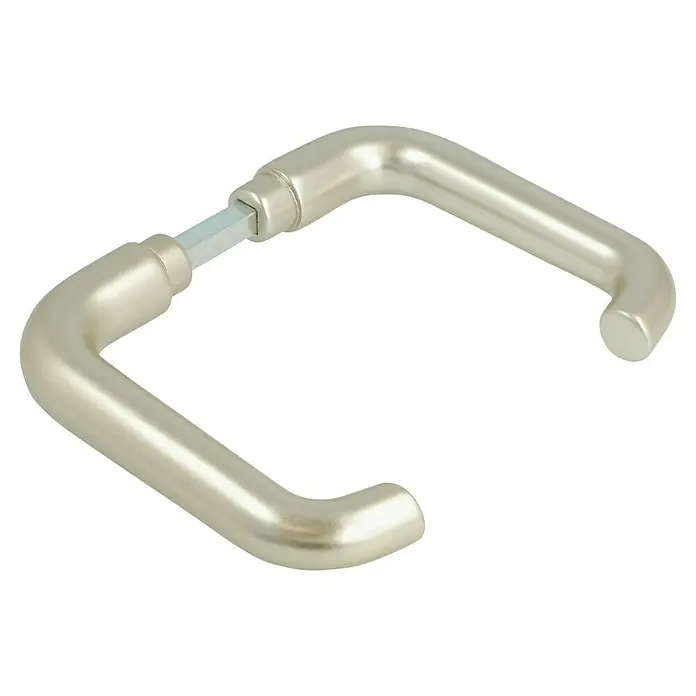 Portaferm Drückerpaar - Neusilber, U-Form - Nahaufnahme eines Türdrückers mit quadratischem Stift, ideal für moderne Türen und einfache Montage. Die gebürstete Oberfläche verleiht Eleganz.