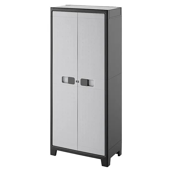 Regalux Space Line Kunststoff-Mehrzweckschrank Multispace - L x B x H: 44 x 80 x 182 cm - Ein moderner, grauer Kunststoff-Gartenschrank mit zwei Türen und Griffen, ideal für die Aufbewahrung im Außenbereich.