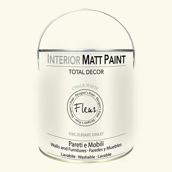 Fleur Pintura para efectos decorativos Interior Matt Paint - Chalk White, 2,5 l - Primer plano de una lata de Fleur Interior Matt Paint en color Chalk White, ideal para muebles y paredes.