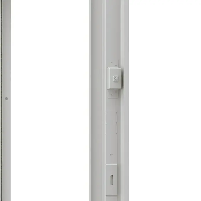Padilla Eckzarge Rever - 75 x 200 cm, DIN Anschlag: Links/Rechts, Lichtgrau - Nahaufnahme einer weißen Tür mit einem Schloss und einem minimalistischen Design, das moderne Eleganz ausstrahlt.