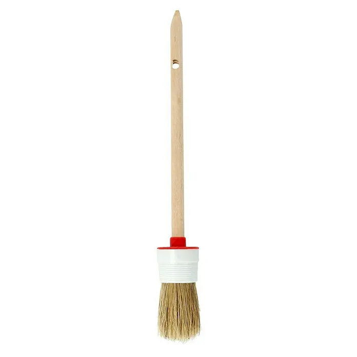 RingpinselGröße Pinsel: 6, Chinaborsten, Holz, 23 cm - Nahaufnahme eines Quast Pinsels mit Holzgriff und hellem Borstenkopf, ideal für Malerarbeiten und zum Auftragen von Farbe.