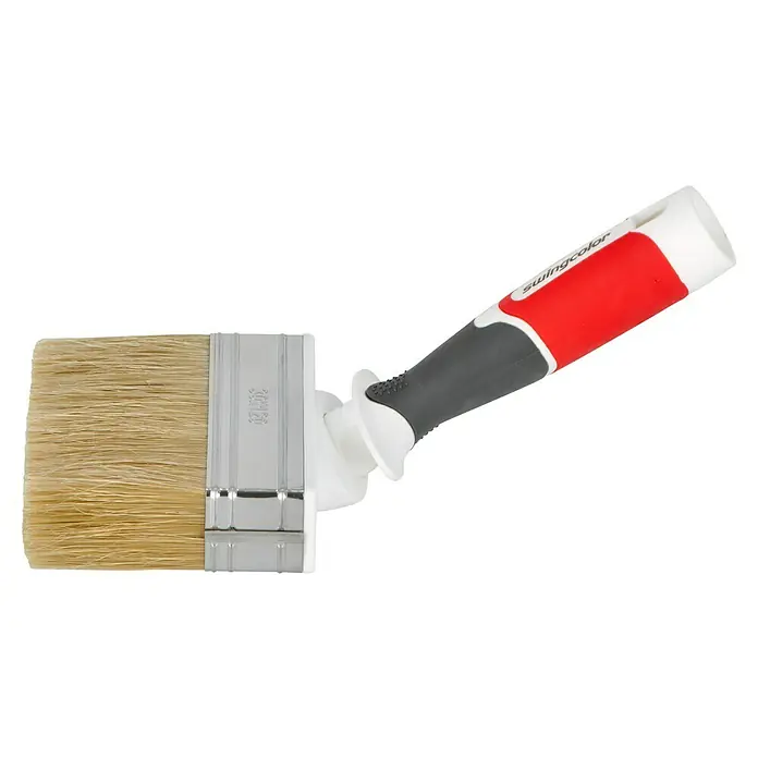 swingcolor Flächenstreicher 3K - Breite Borsten: 120 mm, Art Borsten: Mischborsten, Material Griff: Kunststoff - Nahaufnahme eines Swingcolor-Flachpinsels mit hellem Borstenkopf und einem ergonomischen Griff in Weiß, Grau und Rot.