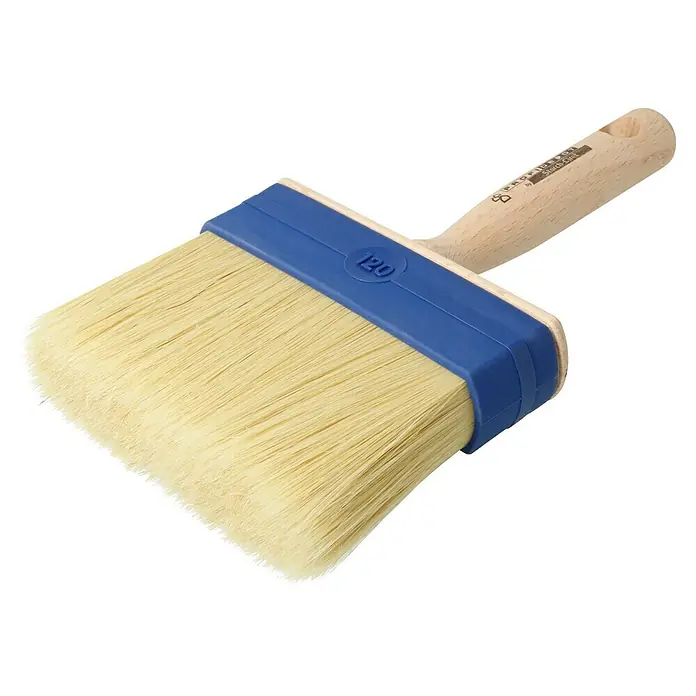 Profi Depot by Storch-Ciret Flächenstreicher - Breite Borsten: 120 mm, Mischborsten, Holz - Eine Detailaufnahme eines breiten Farbrollers mit blauer Halterung und Holzgriff, ideal für große Flächen und präzise Malerarbeiten.