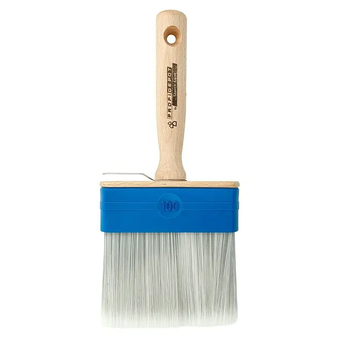 Profi Depot by Storch-Ciret Lasur-Flächenstreicher - Breite Borsten: 100 mm, Borsten-Farbtank, Holz - Detailaufnahme eines Flächenstreichers mit blauem Korpus und Holzgriff, ideal für präzises Auftragen auf großen Flächen.