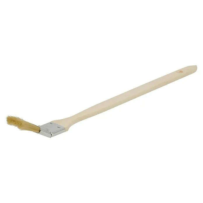 Eckenstreicher - Breite Borsten: 35 mm, Kunstborsten, Holz - Dieser Artikel zeigt einen Heizkörperpinsel mit Holzgriff, der für schwer zugängliche Stellen konzipiert ist. Ideal für präzise Malerarbeiten.