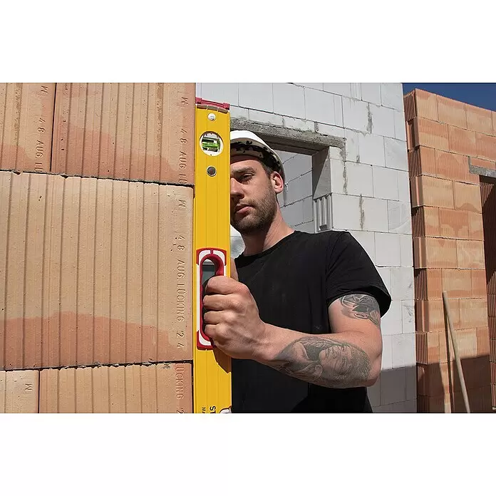 Stabila Wasserwaage Typ 196-2 - Länge: 100 cm, Anzahl Libellen: 3 Stk. - Anwendungsbeispiel