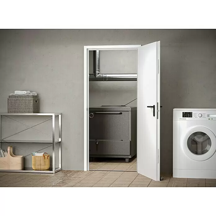 Padilla ZK-Element Classic Plus - 87,5 x 200 cm, DIN Anschlag: Rechts, Verkehrsweiß - Moderner Hauswirtschaftsraum mit weißer Waschmaschine, Metallregal und offener Tür zu einem Heizungssystem.
