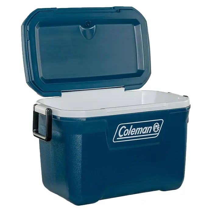 Coleman Nevera de camping 28QT Xtreme™ - 31 x 43 x 47 cm, Azul, 26,5 l - Nevera portátil Coleman azul y blanca con tapa abierta, perfecta para mantener frías bebidas y alimentos en picnics y viajes.