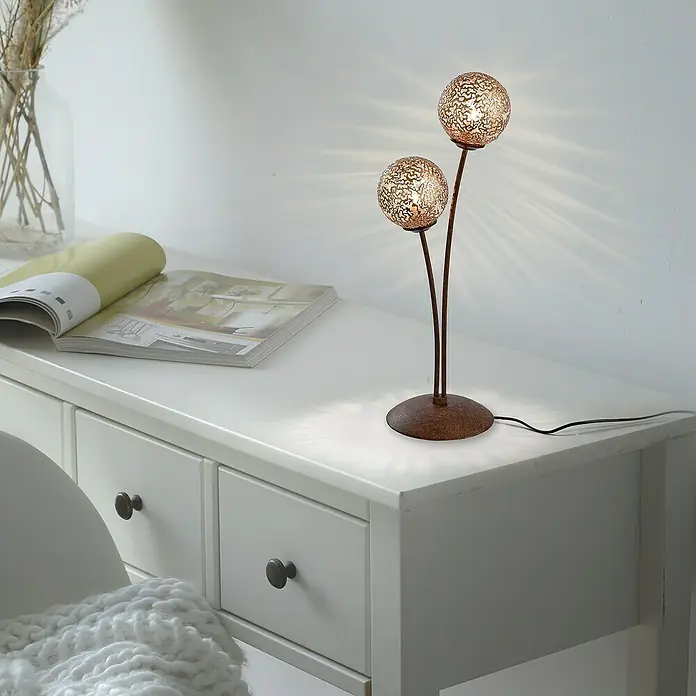 Paul Neuhaus Greta Tischleuchte - 80 W, Rost, Gold, G9 - Elegante Tischleuchte mit zwei floralen Kugeln in Rostoptik. Perfekt als dekoratives Lichtelement für Wohnräume und Schlafzimmer.